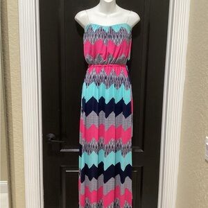 Trixxi Pink and Blue Chevron Maxi Dress